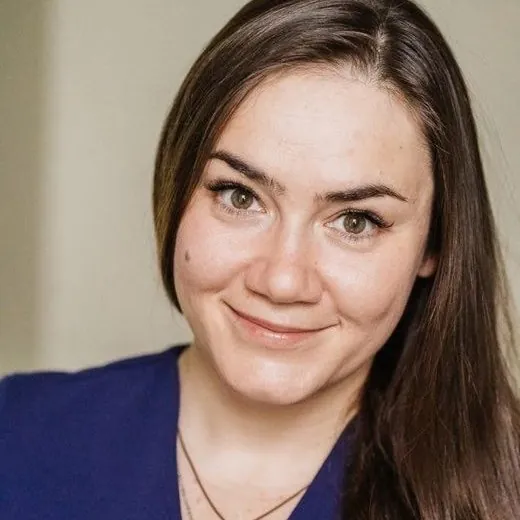 Dr Aleksandra Rovnaia