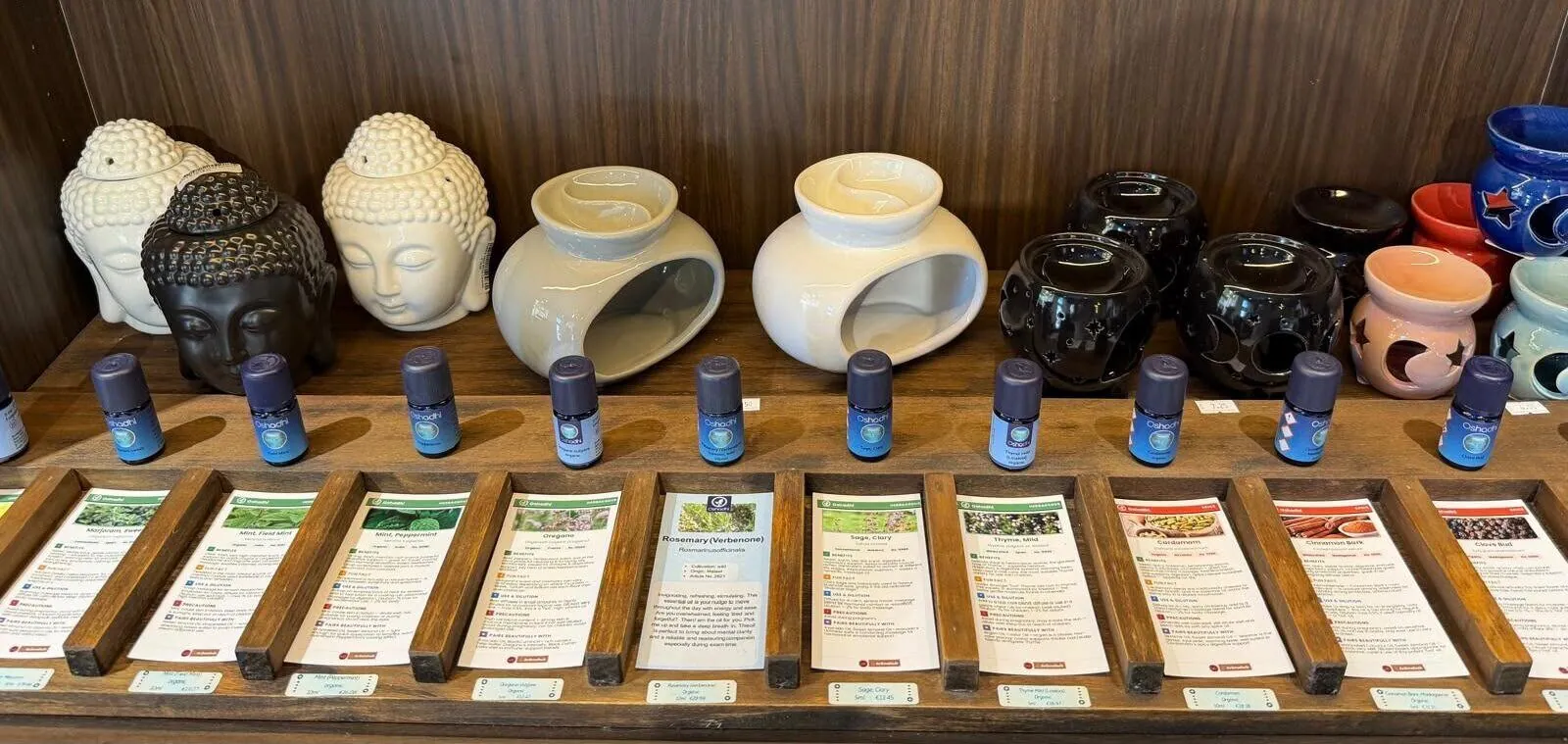 Ceramic oil burners